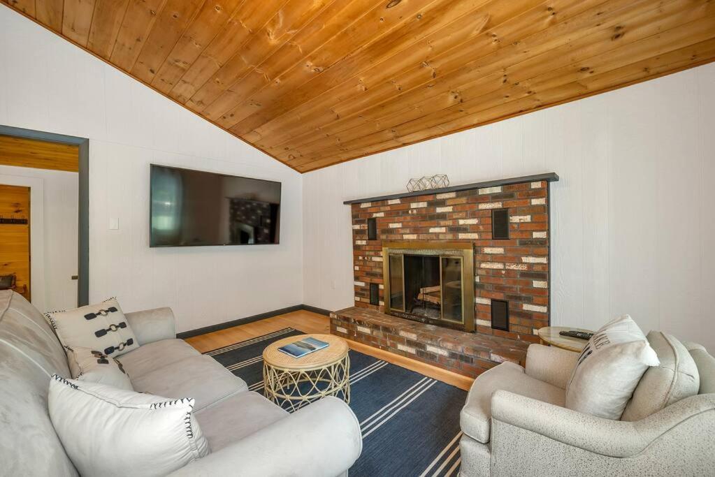 Gunstock & Lakes Region Year Round Chalet Gilford Extérieur photo